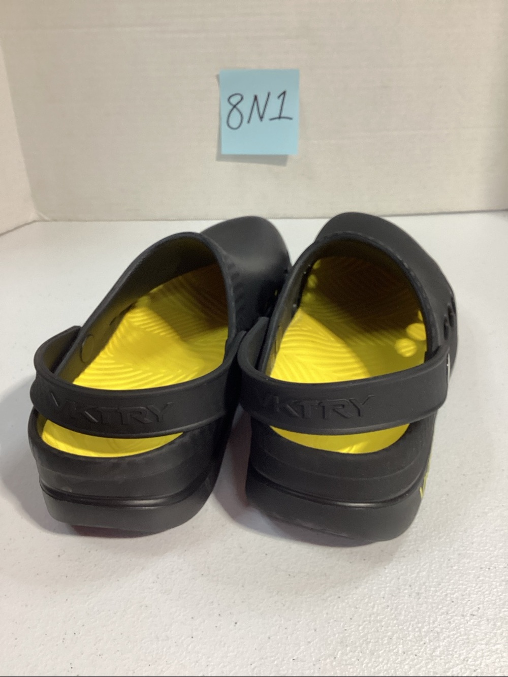 VKTRY Recovery Clogs - Picture 3 of 4